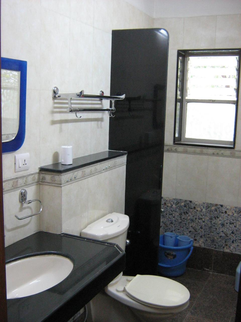 Hotel Raviraj Pune Exterior photo